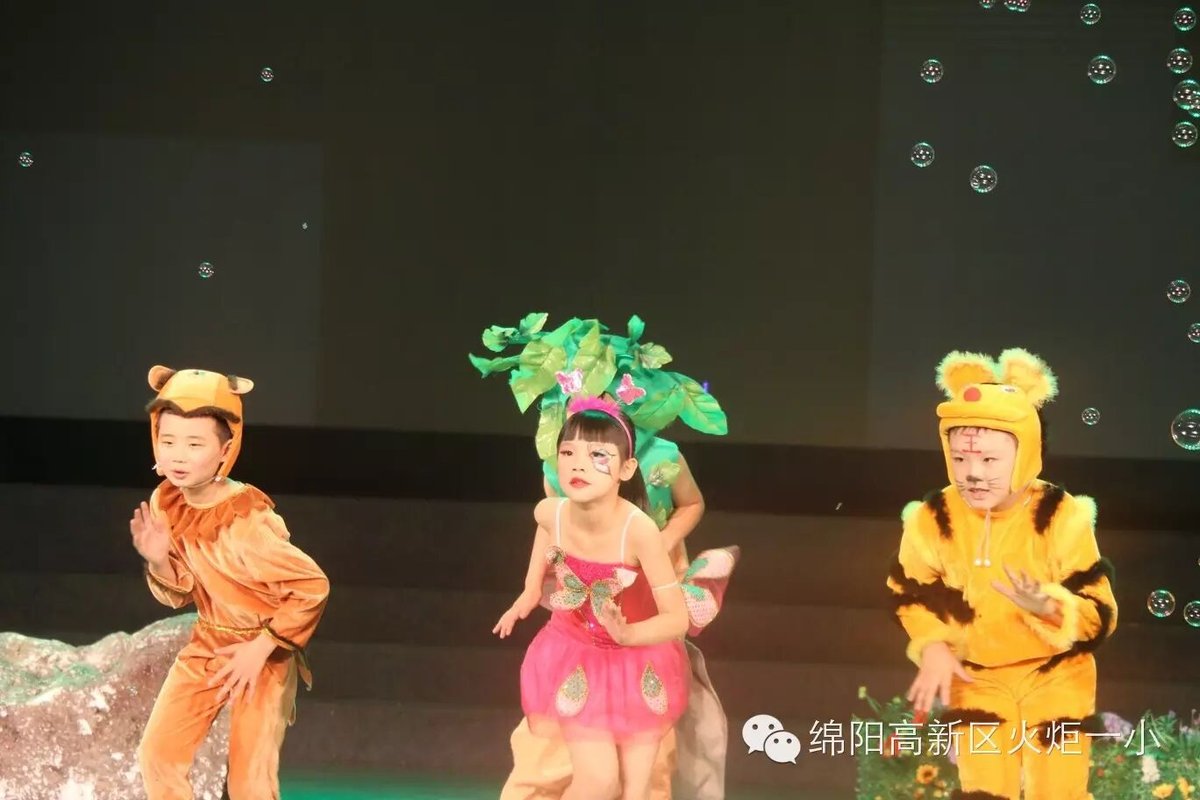 【火一喜讯】我校校园剧喜获绵阳市中小学生艺术节特等奖,并将被选送到四川省艺术节参赛