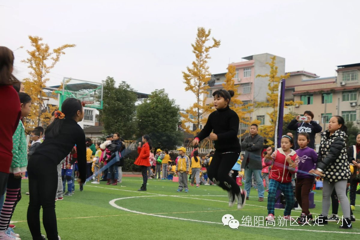 【体育节比赛日速递1】赛场上挥洒激情,运动中茁壮成长