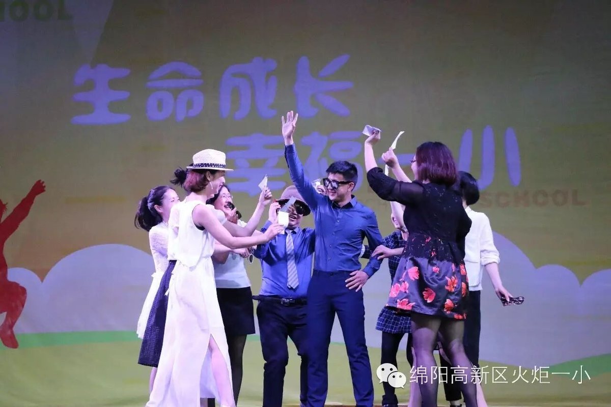 【火一动态】男神女神驾到，还不来围观？