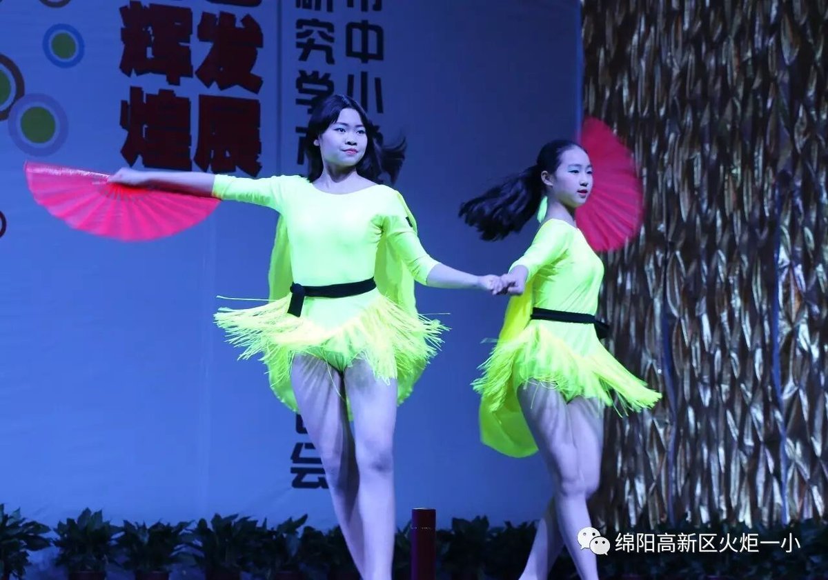 【火一动态】揭晓火炬一小2016十大校园新闻啦!