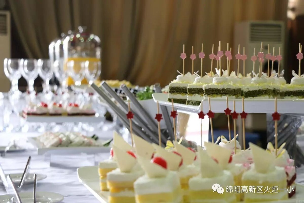 【三八节特辑】自由转换厅堂厨房,充当十足魅力女王