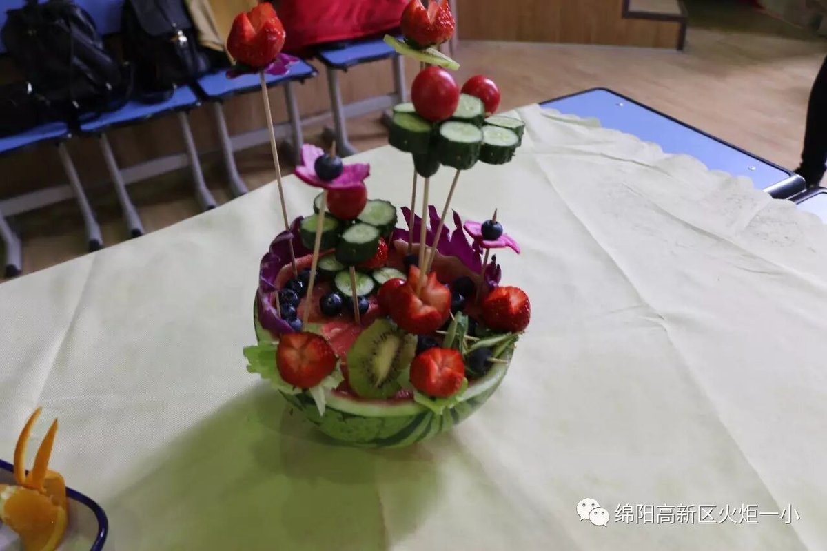 【三八节特辑】自由转换厅堂厨房,充当十足魅力女王