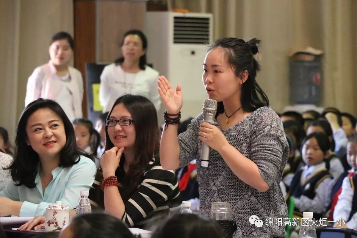 【读书节速度5】火炬一小诵读大赛 