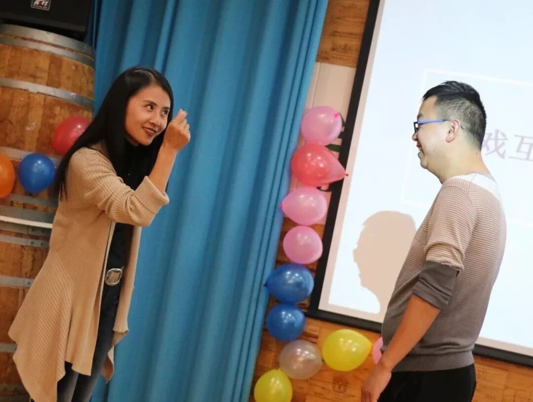 【火一动态】 肆意青春 我们在路上---火炬一小及月社2周年庆典