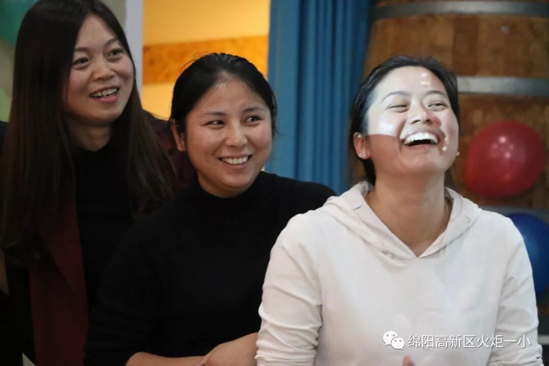 【火一动态】 肆意青春 我们在路上---火炬一小及月社2周年庆典