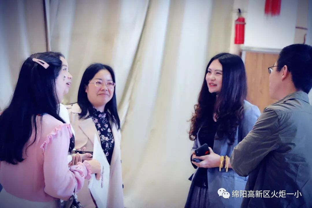 【火一动态】蒲晓茹校长为国培(2018)中西部项目培训研修学员做精彩讲座