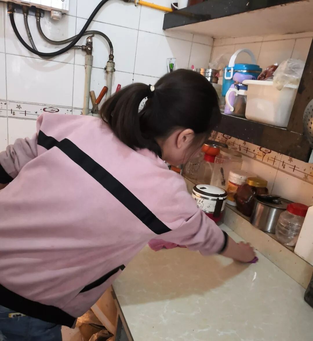 【火一动态】亲爱的妈妈,我爱您——火炬一小母亲节感恩活动