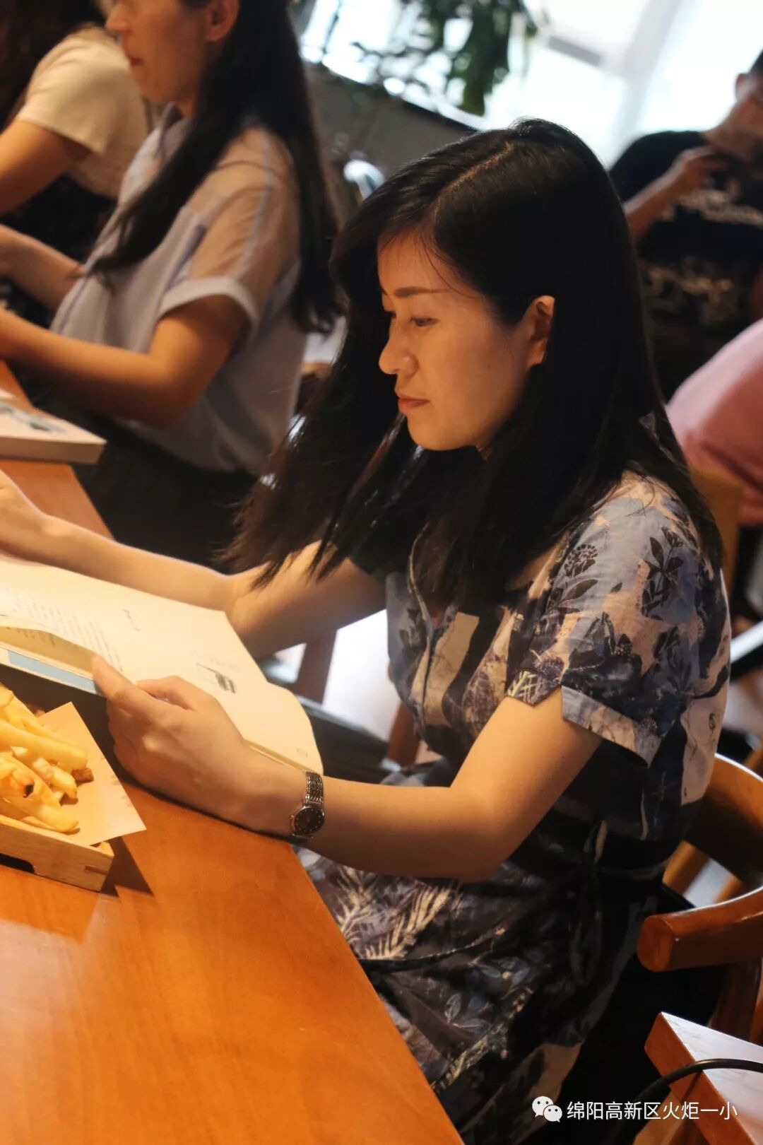 【火一动态】书韵流香,你我共享—及月社图书漂流活动 