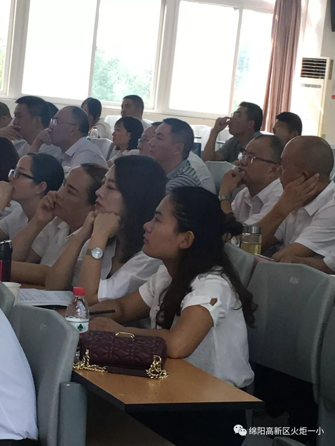 【火一动态】蒲晓茹校长在北川县中小学2019年校(园)长培训会上作专题讲座