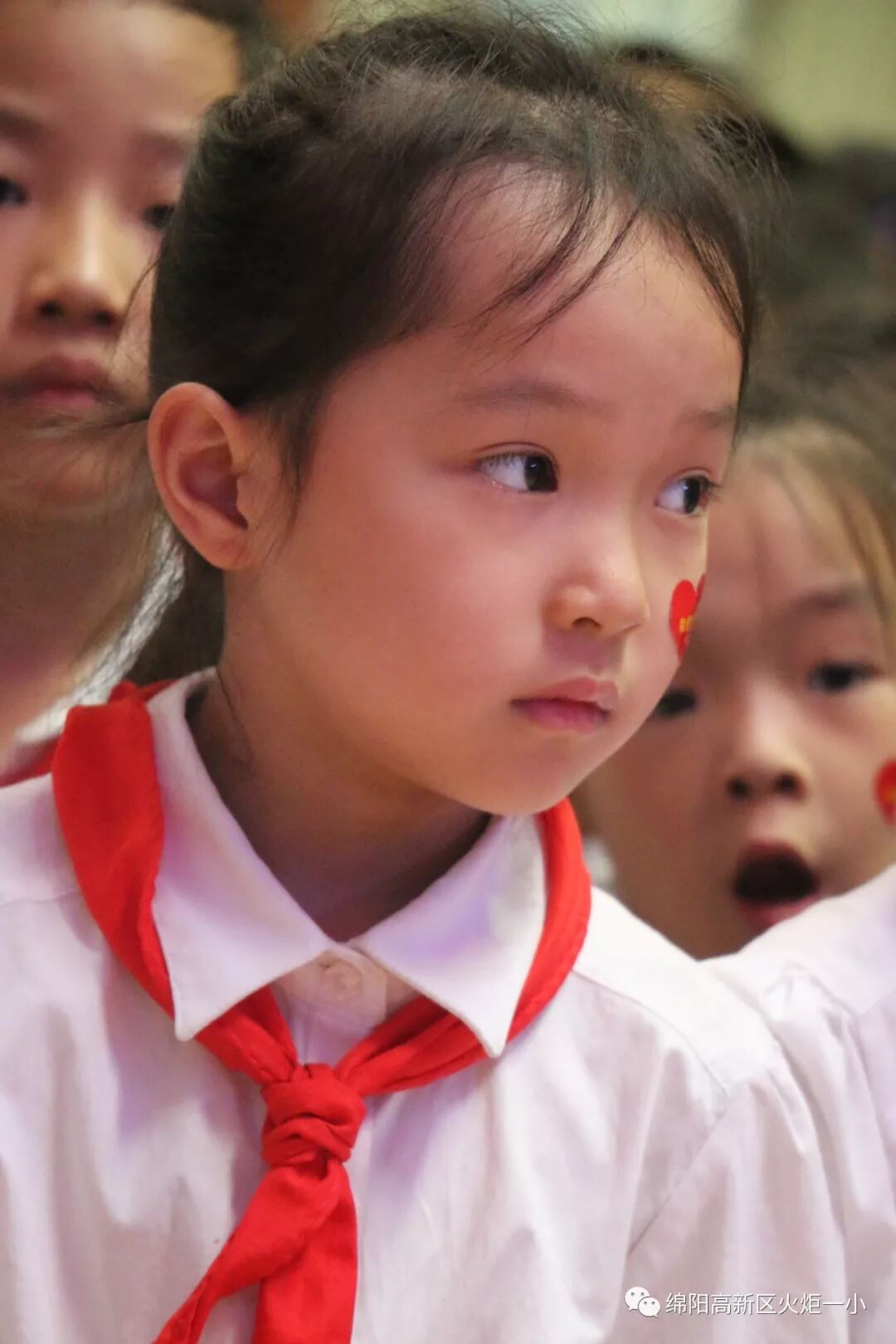 【火一动态】致敬国旗 我和祖国共成长——2019年秋开学典礼