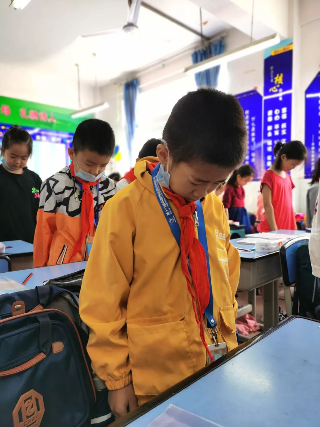 【火一动态】勿忘国耻,振兴中华——火炬一小爱国主义教育活动
