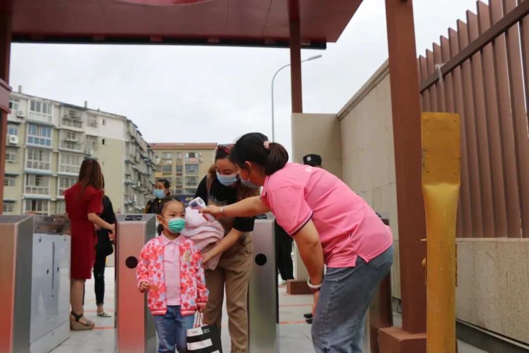 【一幼开园日】遇见一幼，遇见美好│开学了，可以不管不顾的给我一个拥抱