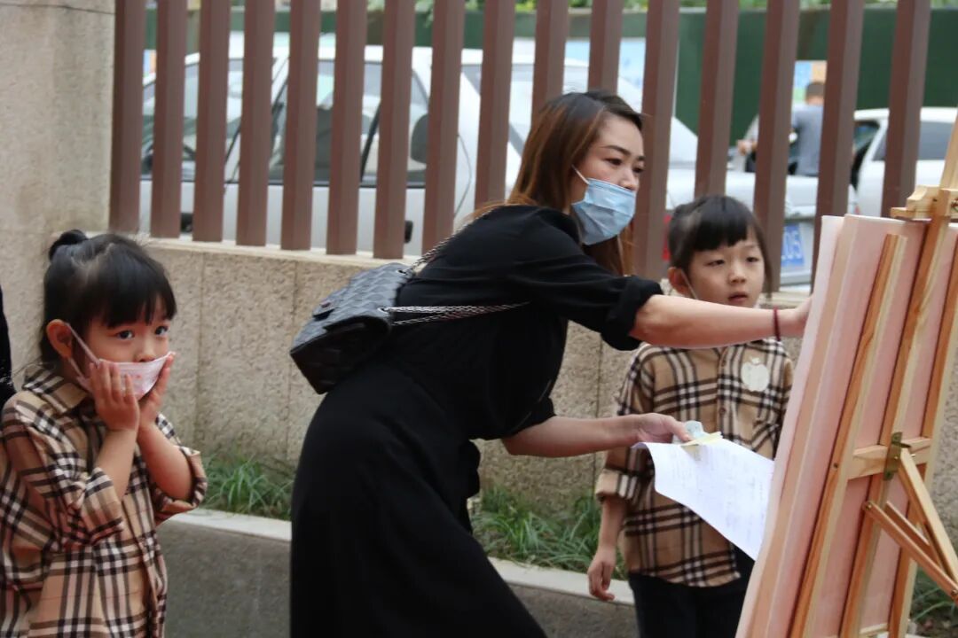 【一幼开园日】遇见一幼，遇见美好│开学了，可以不管不顾的给我一个拥抱