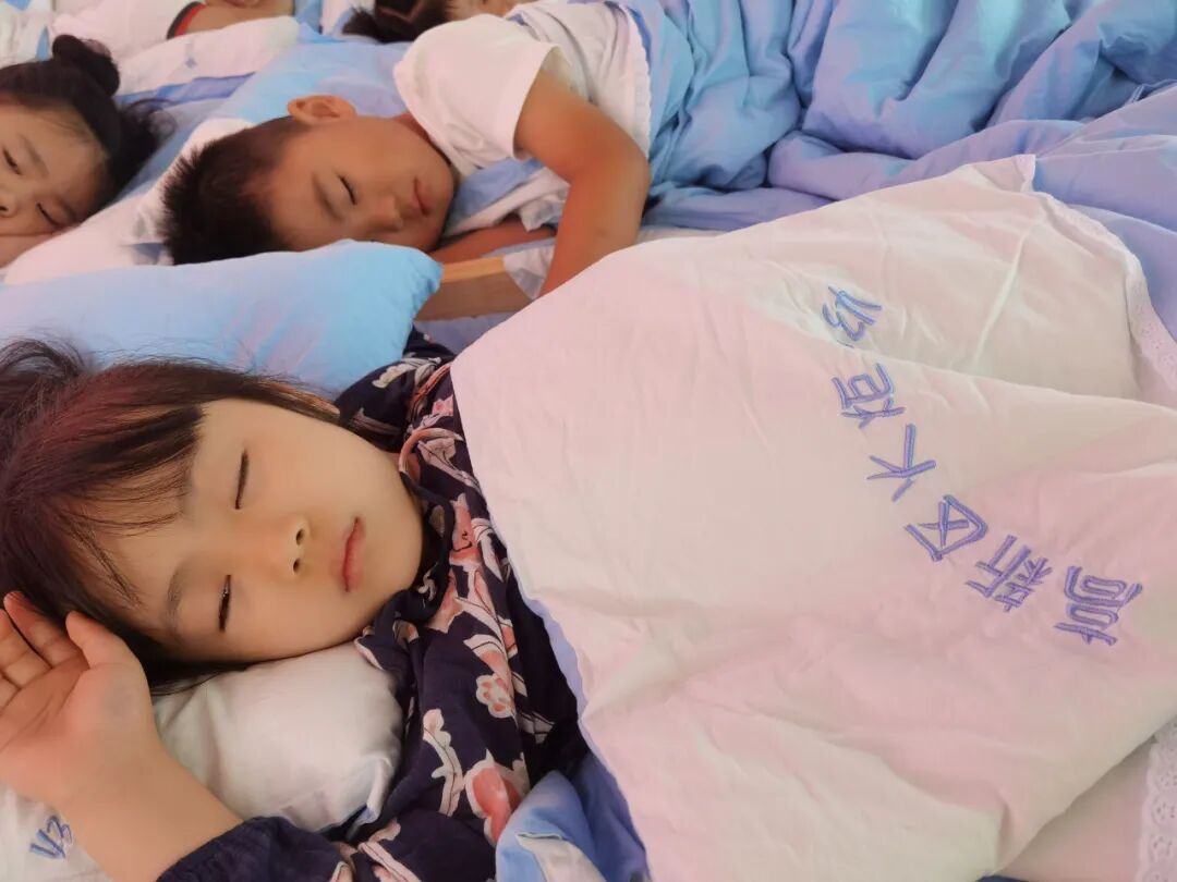 【一幼开园日】遇见一幼，遇见美好│开学了，可以不管不顾的给我一个拥抱