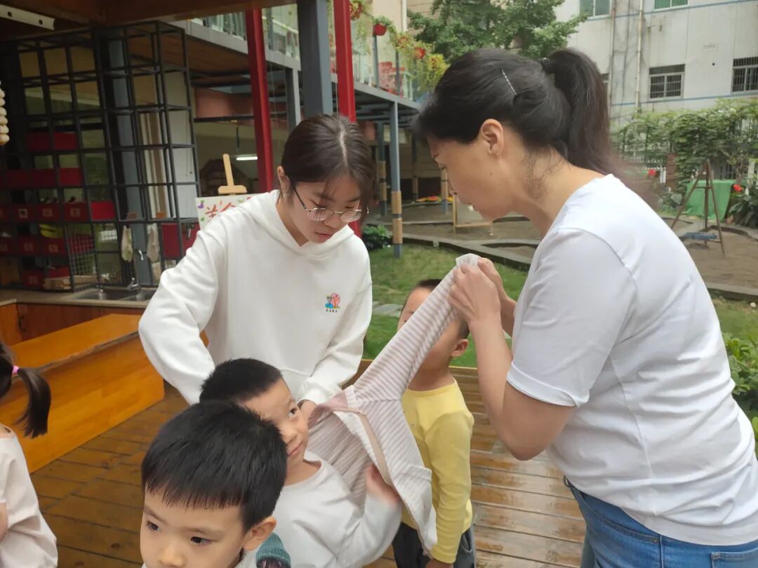 【一幼动态】同心同行,花繁叶茂 ——火炬一幼(市花实幼高新分园)开展教师跟岗研修培训