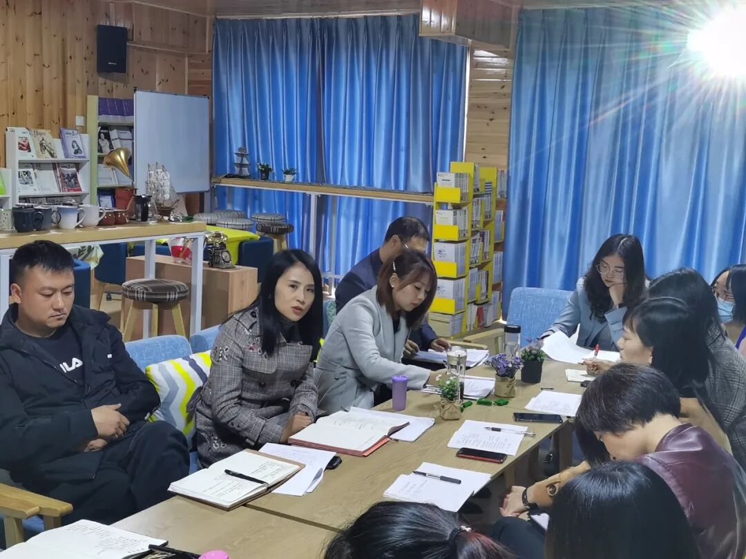 【火一动态】更新观念重提升 五育并举促发展——火炬一小2020年秋教育质量提升会