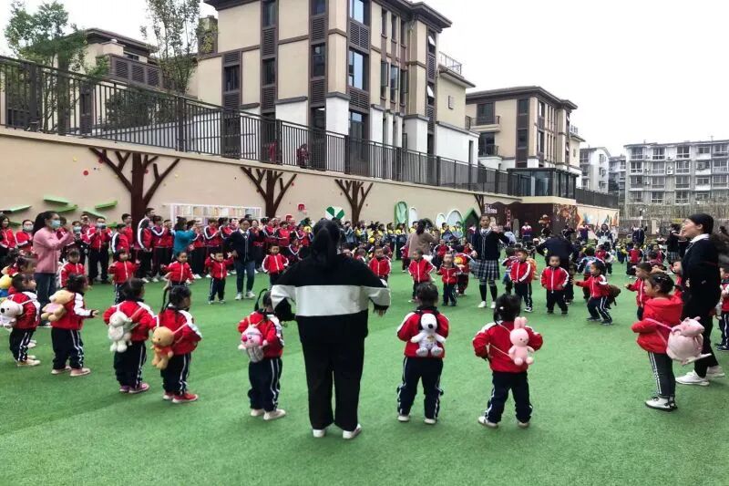 【一幼动态】与爱同行，伴我成长 ——记第一届“成长的力量”亲子同乐会
