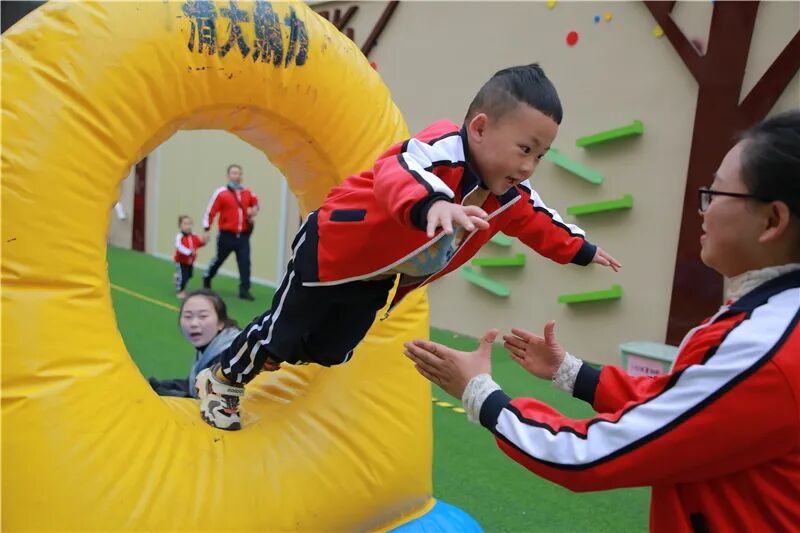 【一幼动态】与爱同行，伴我成长 ——记第一届“成长的力量”亲子同乐会