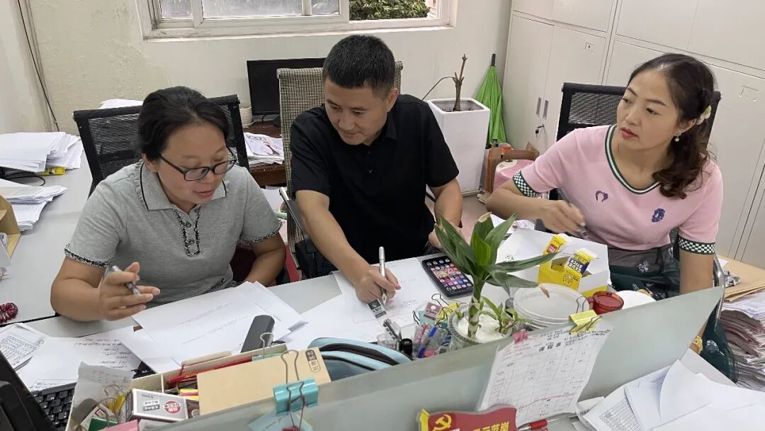 火一开学季丨凝心聚力  向高品质学校前进丨2021年秋教师分层系列培训