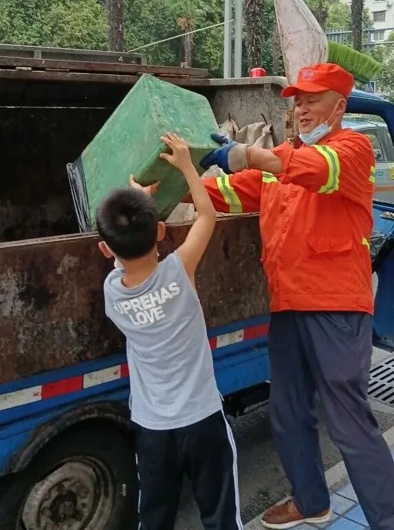 【火一动态】我爱您，我的国 |火炬一小2021年国庆综合实践活动