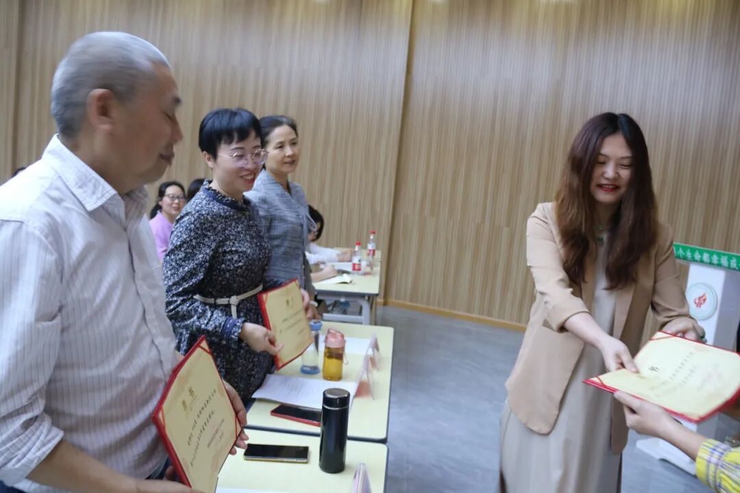 火一动态|名师引领促发展 众行致远向卓越||校级名师工作室成立仪式
