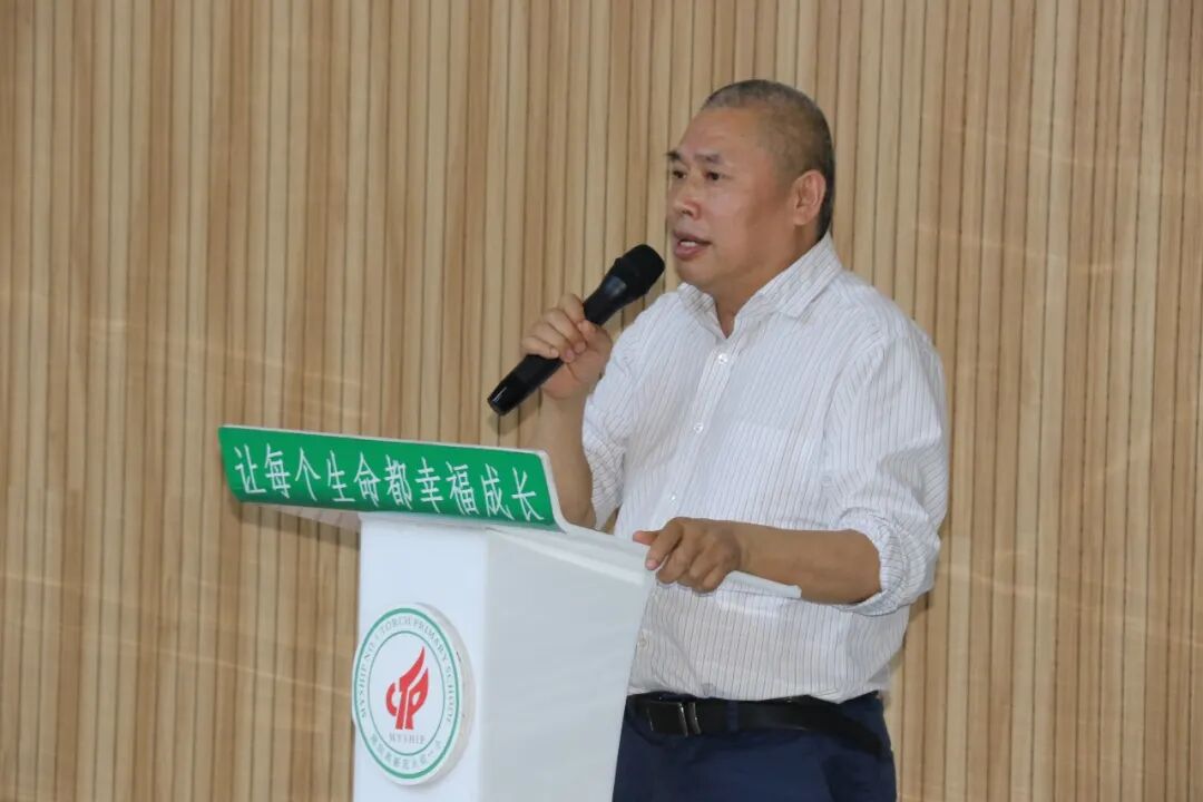 火一动态|名师引领促发展 众行致远向卓越||校级名师工作室成立仪式