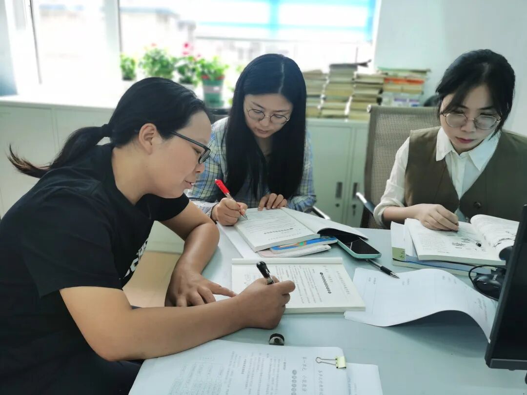 火一开学季|凝心聚力开新局 戮力同心向未来||2022秋开学教师分层系列培训