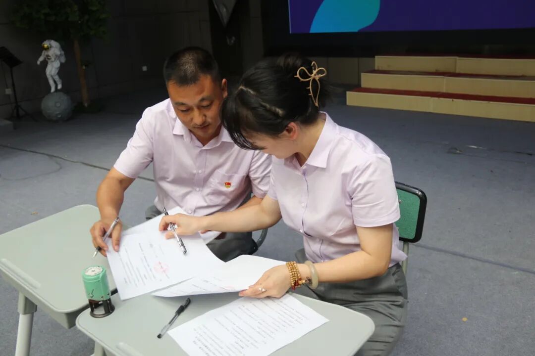 聚力变革 提质向前赴未来——火炬一小2023秋开学工作会