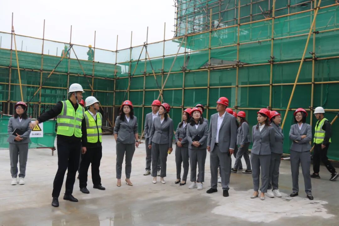 火一·喜讯丨 绵阳高新区火炬第一小学校 A校区建设项目顺利封顶!