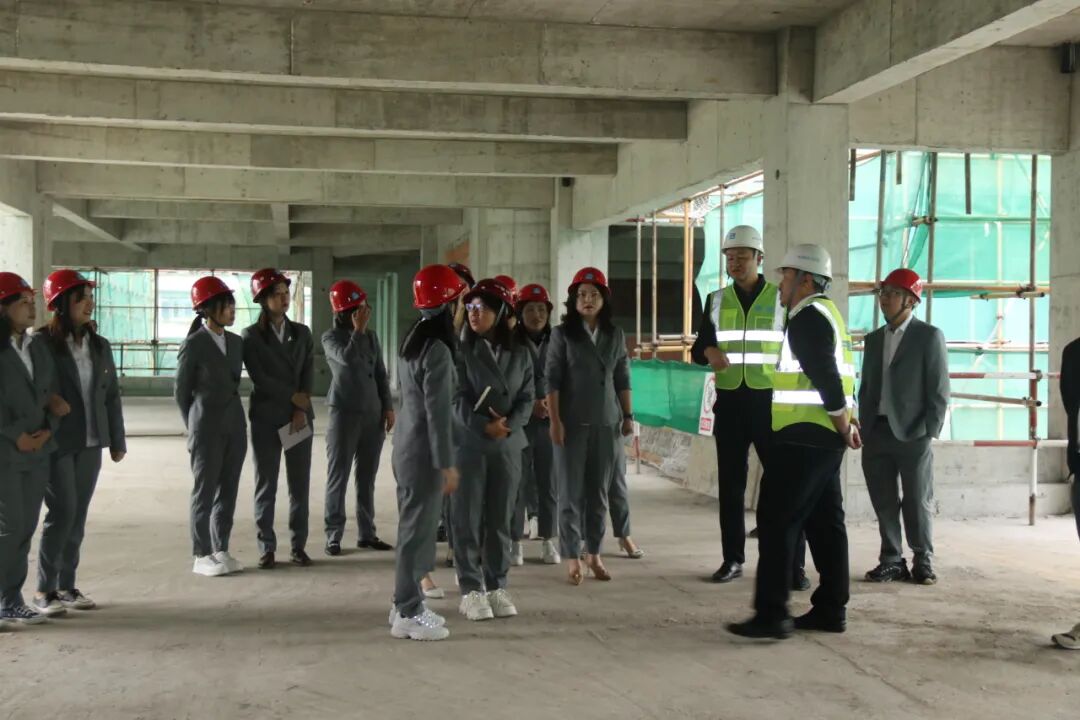 火一·喜讯丨 绵阳高新区火炬第一小学校 A校区建设项目顺利封顶!