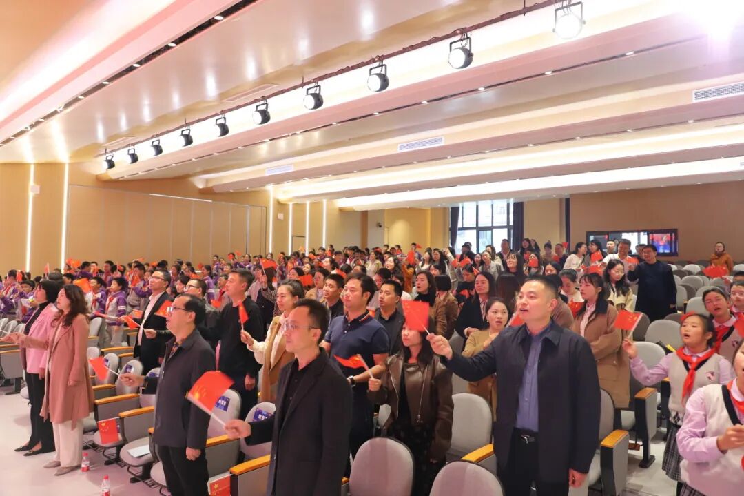 聚力五力领航 灼烁德育生长新样态——2024年绵阳高新区学校德育现场交流活动