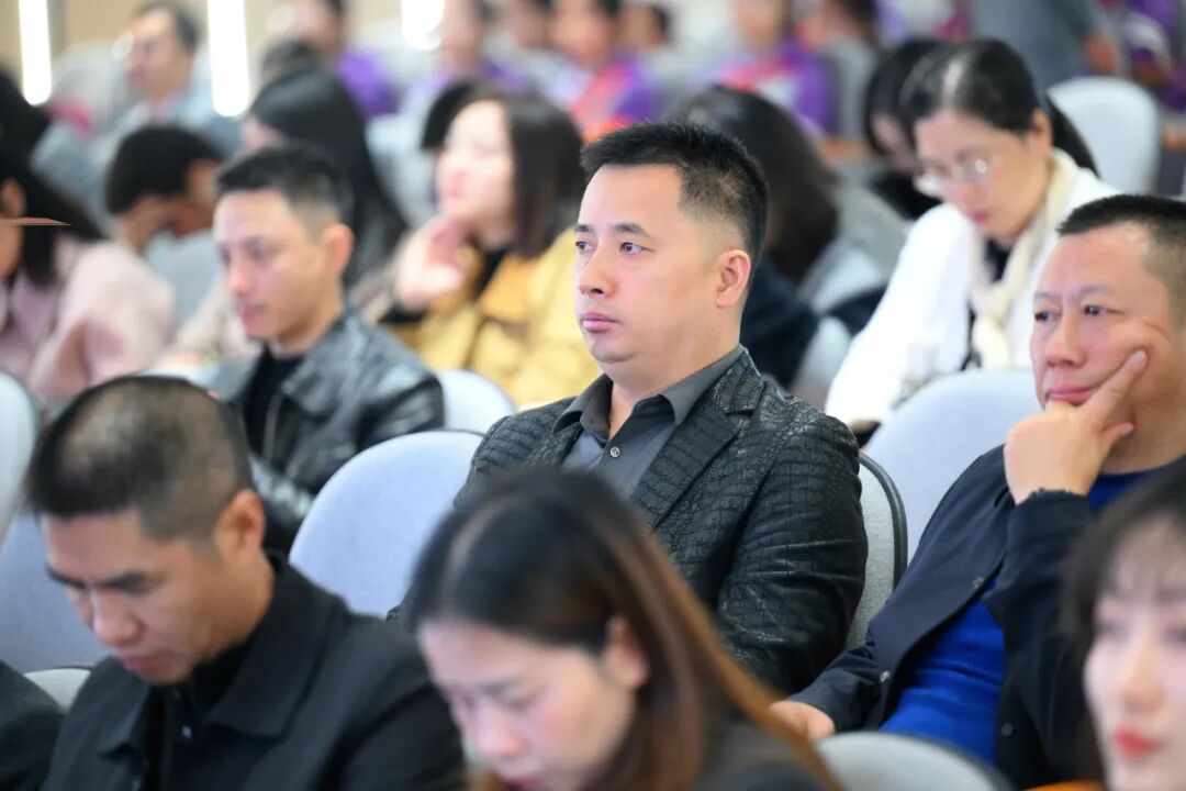 【科聚新质,共创未来】 ——高新区(科技城直管区)中小学科学教育创新中心在火炬一小成立启动