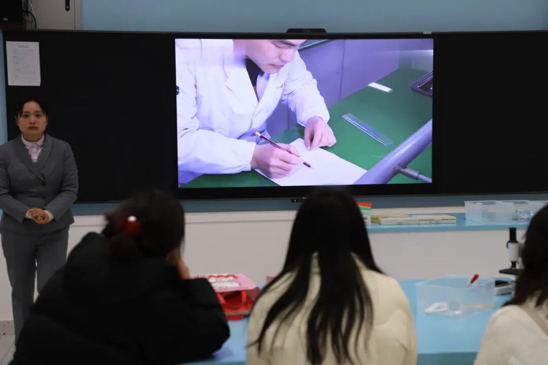 推动实验创新 “微观” 展望未来 —— 高新区科学教育创新中心开展科学教师培训活动