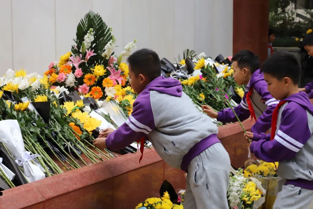 清明追思缅先烈 少年砥砺传薪火 ——火炬一小清明节主题系列活动