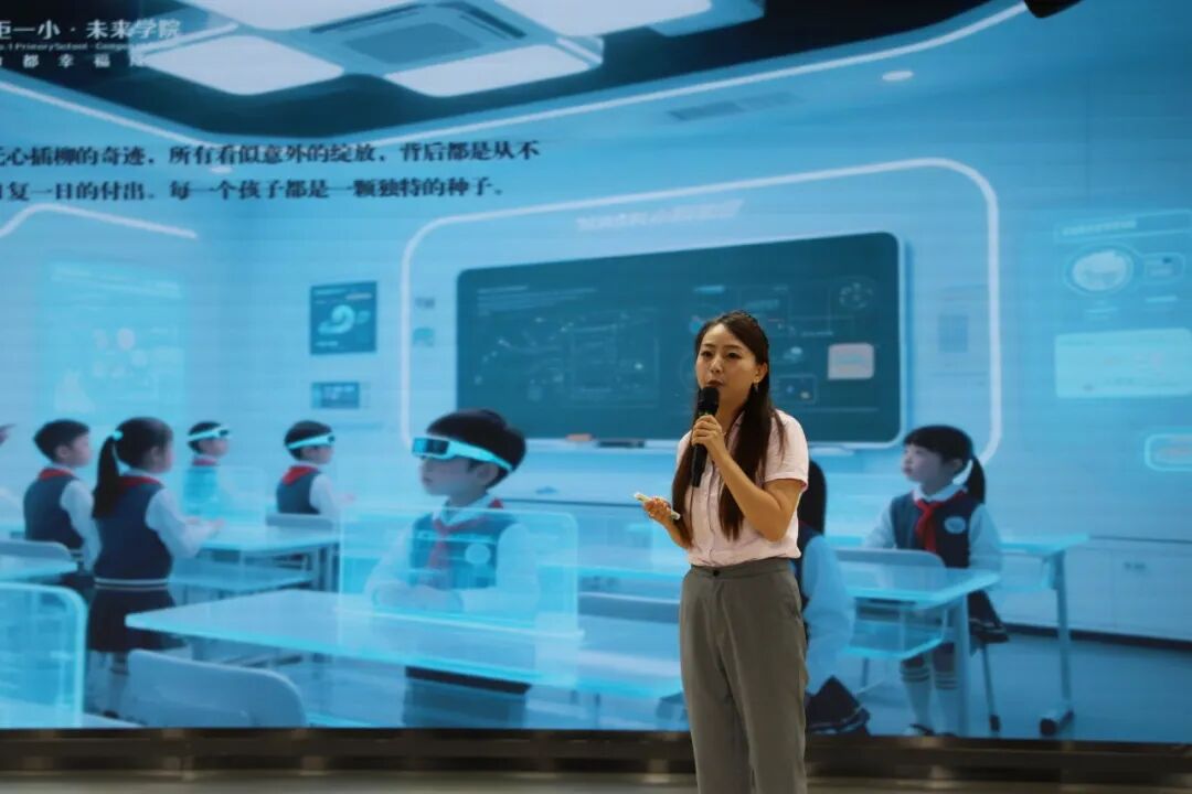 【火一动态】破“浪”开学!火炬一小开学工作会,满是教育热血