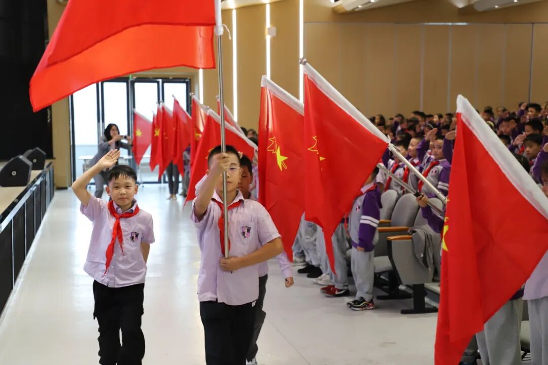 【强国复兴有我 争当新时代好少年】火一少年这样过建队日！仪式感拉满！