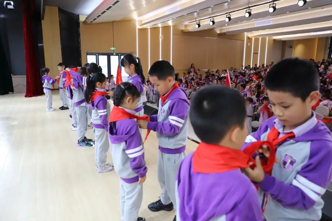 【强国复兴有我 争当新时代好少年】火一少年这样过建队日！仪式感拉满！