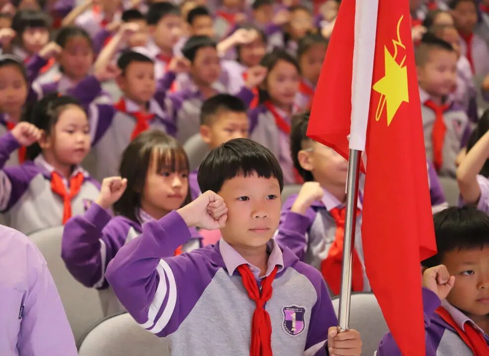 【强国复兴有我 争当新时代好少年】火一少年这样过建队日！仪式感拉满！