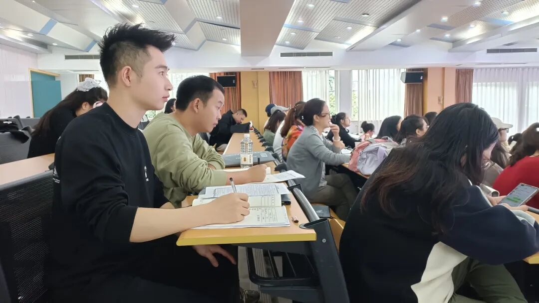 【火一月刊】十月耕耘,星光满载 在光影交织中,珍藏教育的每一瞬微光