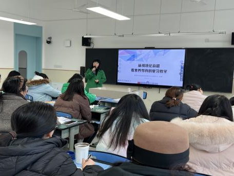 【火一学科组】文研突围，揽誉焕新再启程！-----火炬一小语文教研组2025秋荣光赋