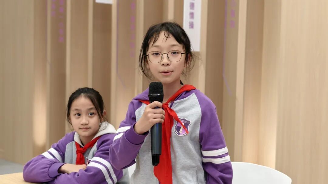 【未来小镇】｜专属“议事厅”里，学生说了算！——学生当场“挑刺”，校方现场“接单”