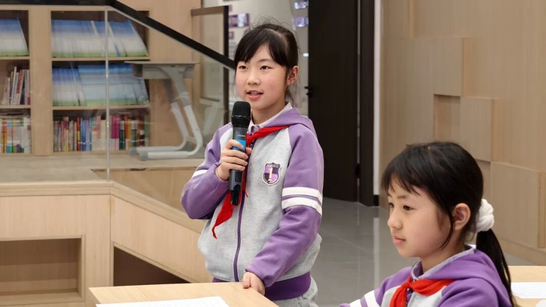 【未来小镇】｜专属“议事厅”里，学生说了算！——学生当场“挑刺”，校方现场“接单”