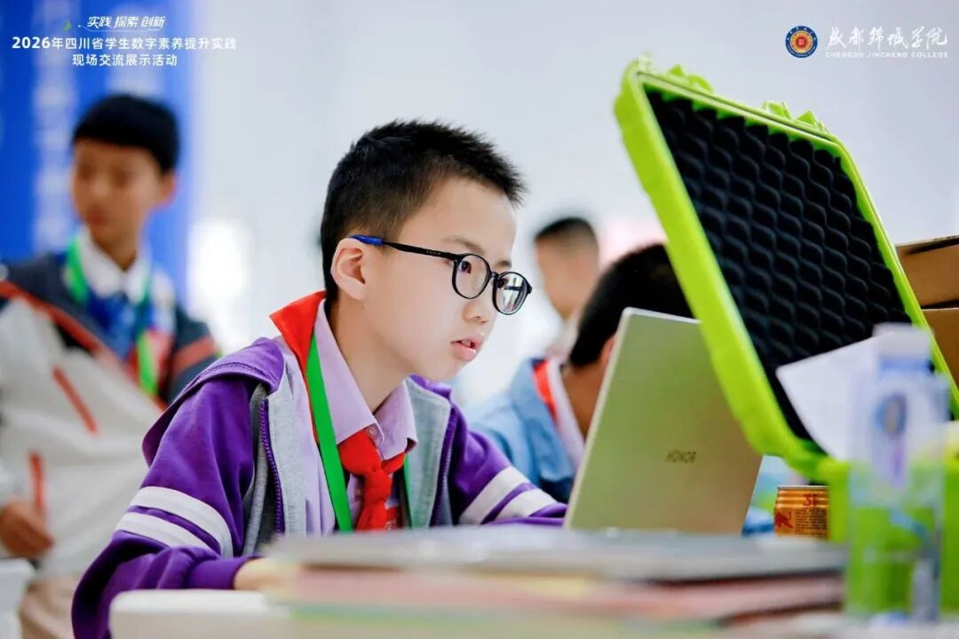 【火一月刊】夏序的帧记,一帧一成长——五月,火炬一小以镜头为笔,记录教育的夏天