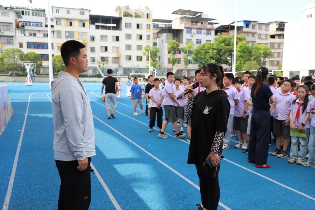 【火一月刊】夏序的帧记,一帧一成长——五月,火炬一小以镜头为笔,记录教育的夏天